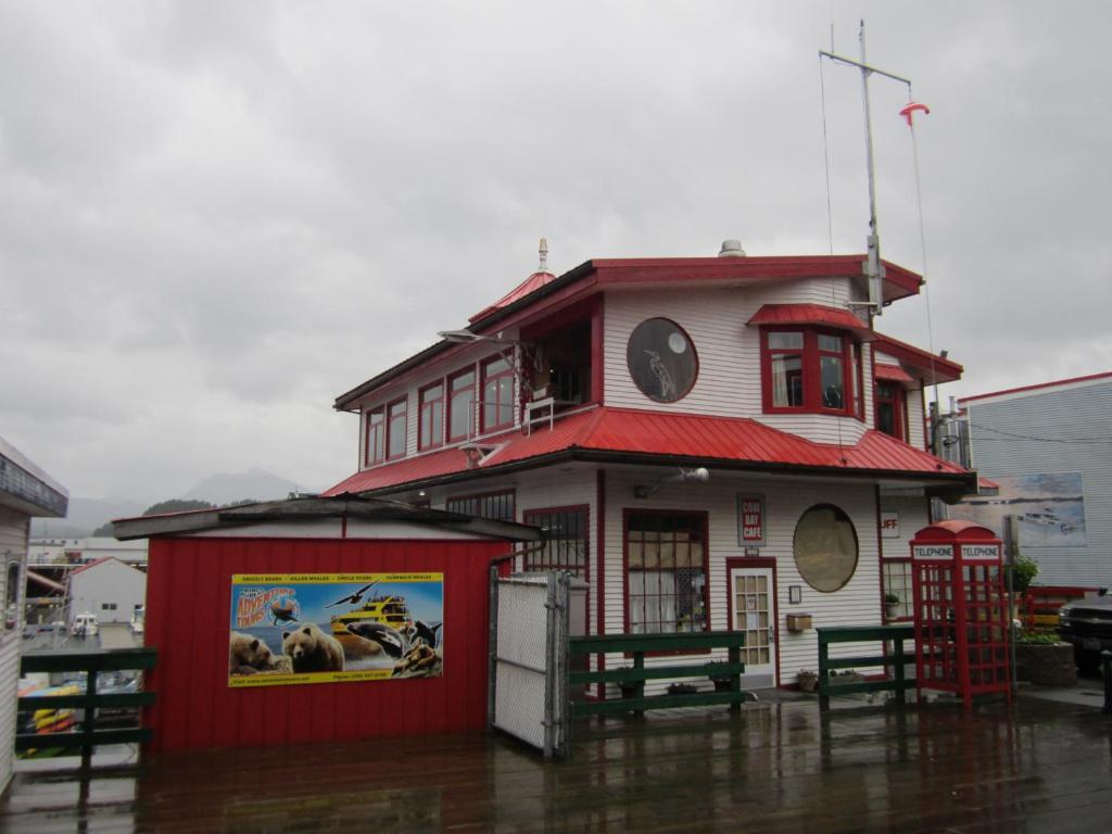 Eagle Bluff Lighthouse Bed & Breakfast プリンスルパート エクステリア 写真